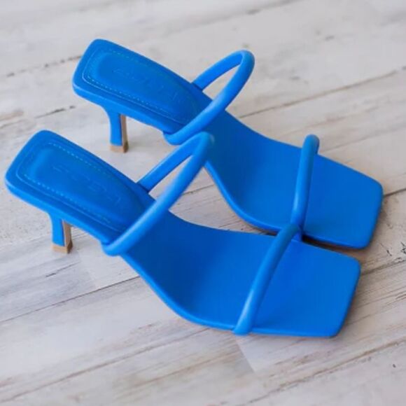 BRAND NEW SODA TWO-STRAP HEELED WOMEN"S SANDALS - Picture 2 of 16